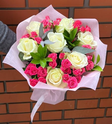 Заказать букет "Магия" цветов с доставкой по Ульяновску